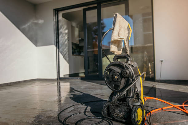 Best Spring Cleaning  in Beeville, TX